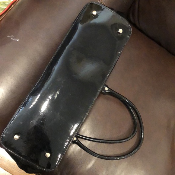 KATE SPADE Wellesley Rachelle Black White Stripe Patent Leather Ext Pocket Bag - Picture 10 of 17